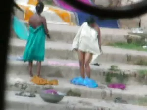 裸でシャワー巨乳剃毛滑り滑り 女性 の  ...