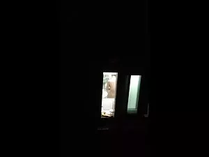 Nubile映画-滑りstrokingコ ...