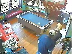 ゴールディは吸う 女性 えろ 動画